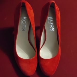 Michael Kors suede pumps